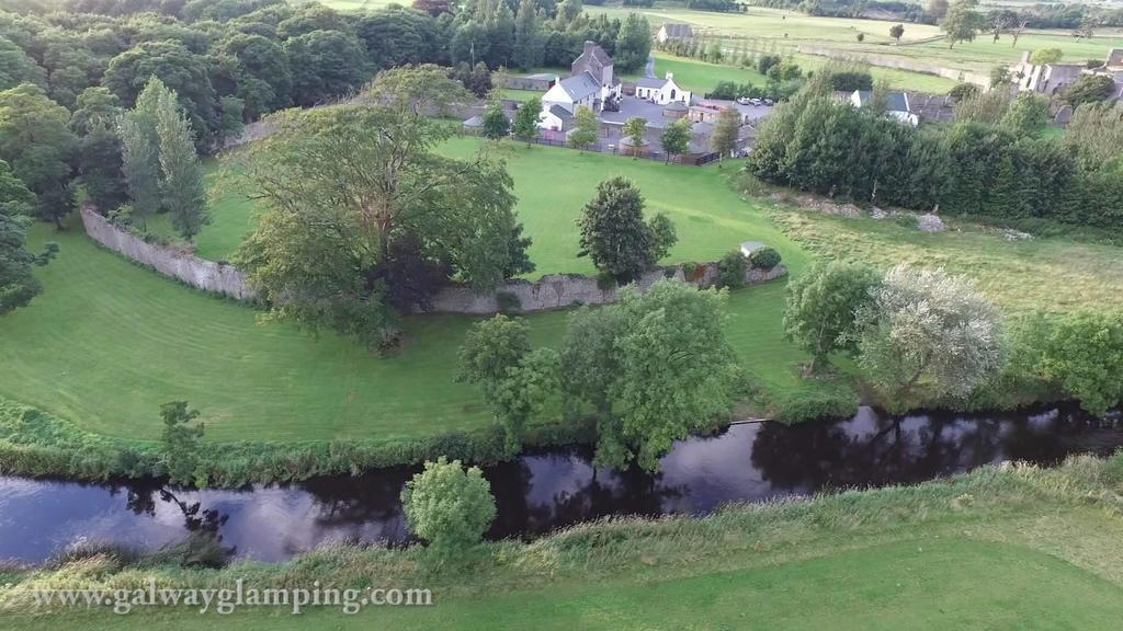 Galway Glamping Hotell Tuam Exteriör bild